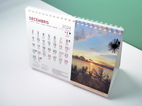 Desk calendar printing